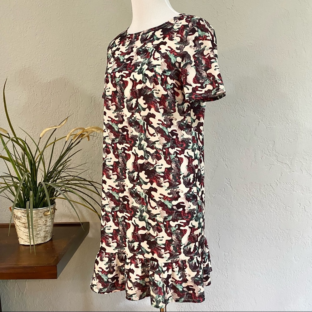 NWOT Daisy Street Abstract Ruffle Hem Sheath Dress, XS - Picture 2 of 14